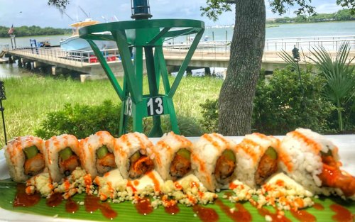 Outdoor places to eat sushi